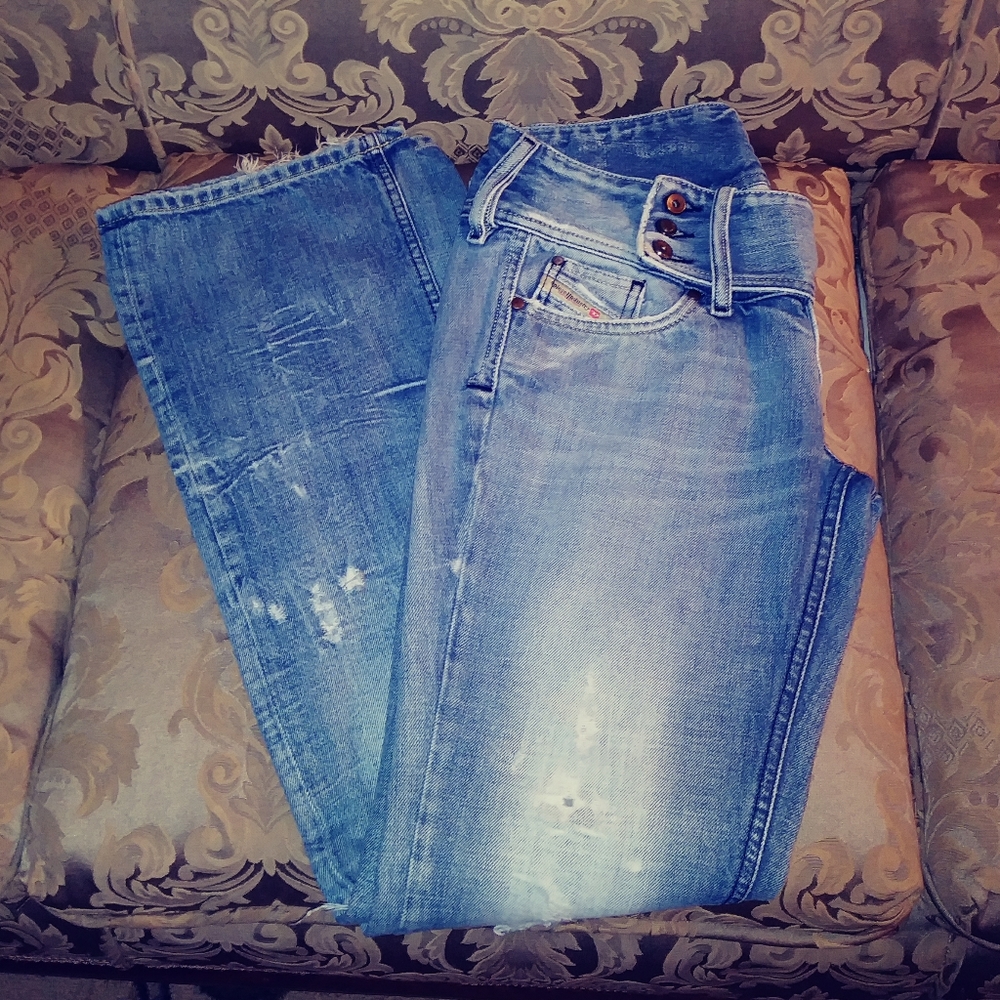 Diesel Cherock Distressed Jeans 30x32